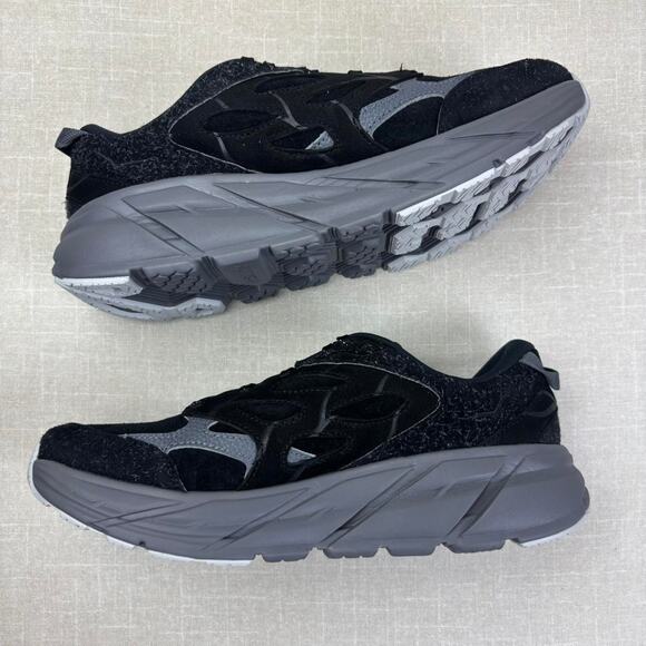 ? Hoka One One Clifton L “Black Satellite” 11M